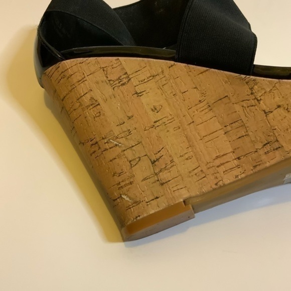 CL by Laundry Wedges - Picture 6 of 12